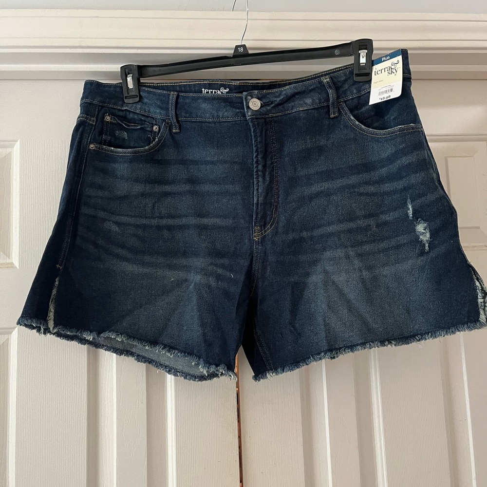 ❤️ Terra & Sky Women's Plus Size High Rise Cut Off Shorts